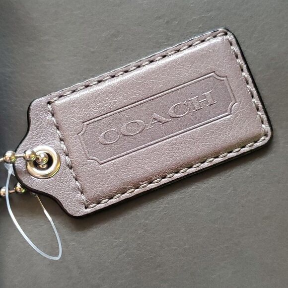 COACH Garnet Turn Lock Purse Satchel in Gray Leather Lavender Purple lining NWOT - Picture 2 of 16